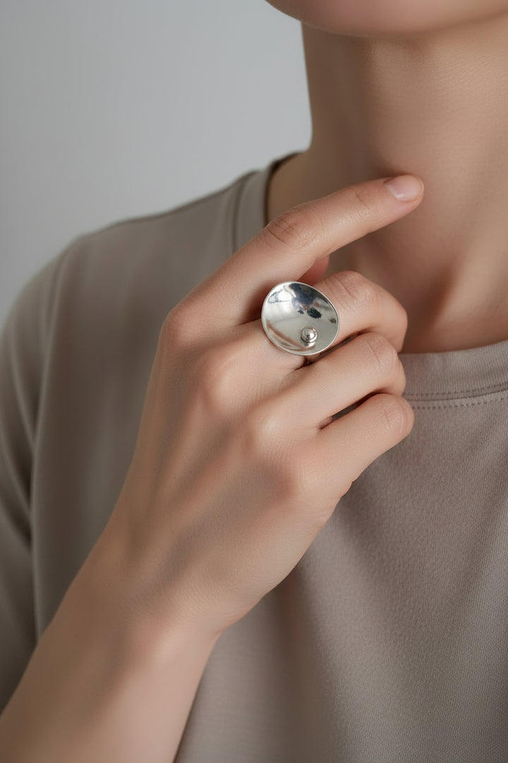Eileen & Andrée ring