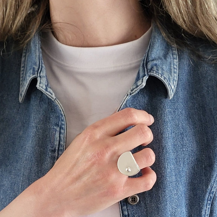 Eileen & Andrée ring - Bold Lines Jewellery
