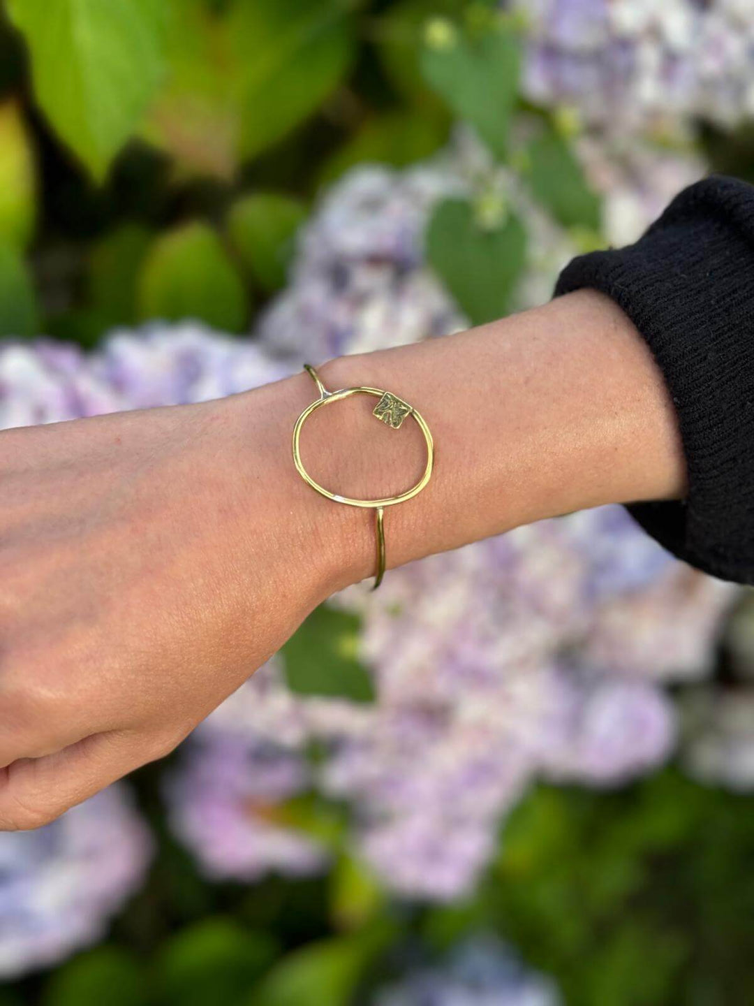 adjustable high quality brass bracelet with a beautiful organic shape