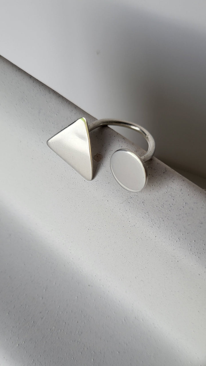 Soline geometric sterling silver ring